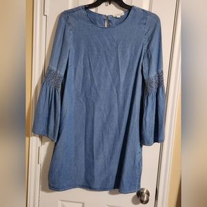 Beach Lunch Lounge Blue Chambray Shift Jean Dress medium Lyocell Bell Sleeve